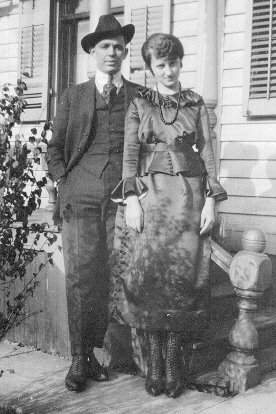 Albert Livernois and Bertha née Schulz, ca. 1921-25