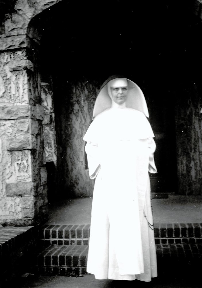 Livernois, Sister Theodosia